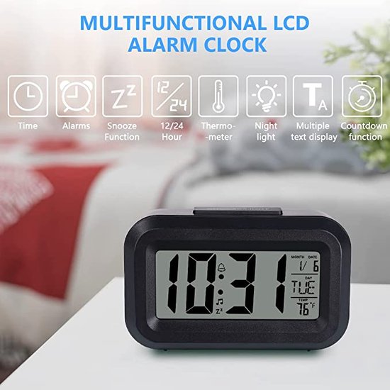 DreamSky Kleine digitale wekker voor slaapkamer, grote cijfers display met helderheid dimmer, elektrische nachtkastje bureauklok met USB-oplaadpoort, instelbaar alarmvolume, USB-C-adapter aangedreven
