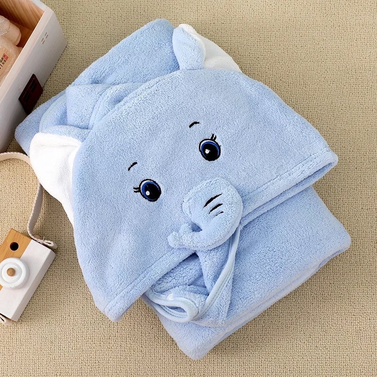 AdomniaGoods - baby badjas - badponcho - baby badcape - baby handdoek met capuchon - olifant - blauw