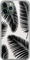 Casimoda® hoesje - Geschikt voor iPhone 11 Pro Max - Palm Leaves Silhouette - Siliconen/TPU telefoonhoesje - Backcover - Planten - Zwart
