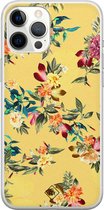 Casimoda® hoesje - Geschikt voor iPhone 12 Pro Max - Floral Days - Siliconen/TPU telefoonhoesje - Backcover - Bloemen - Geel