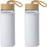 4x Stuks glazen waterfles/drinkfles met witte softshell bescherm hoes 530 ml - Sportfles - Bidon