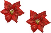2x stuks decoratie bloemen kerststerren rood glitter op clip 20 cm - Decoratiebloemen/kerstboomversiering