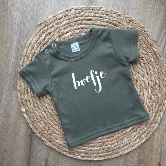 Baby t-shirt - Boefje - Legergroen - Maat 68 - Baby Boy - Jongen - Cadeau - Dreumes - Babykleding - Korte mouw