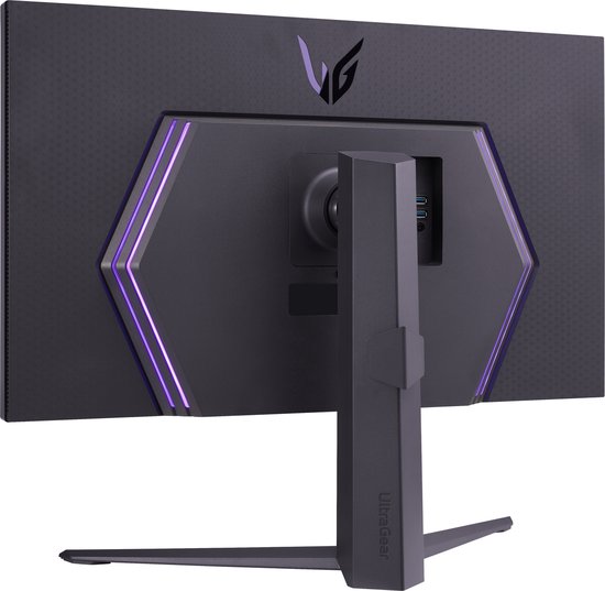 LG UltraGear 32GQ950-B - 32 inch 4K Nano IPS 144Hz gaming monitor