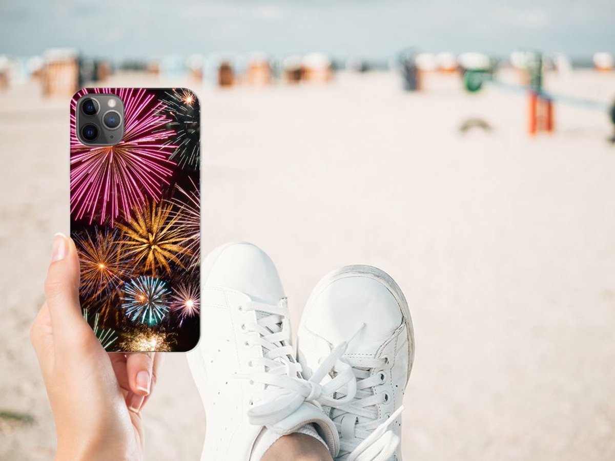 Apple iPhone 11 Pro Max Silicone Back Cover Vuurwerk op Prijzenvolger.com