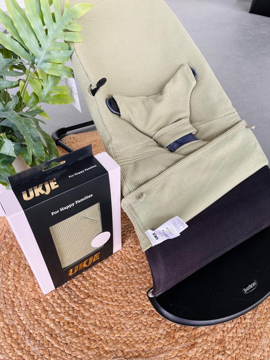Ukje Hoes Overtrek Wipstoelhoes - Gaat OVER de bekleding van je BabyBjörn wipstoel heen - Met praktische waterdichte binnenvoering - Veilige Oeko-Tex getest - Perfecte Pasvorm - Wasbaar op 30°C - Taupe Wafelstof – foto 3