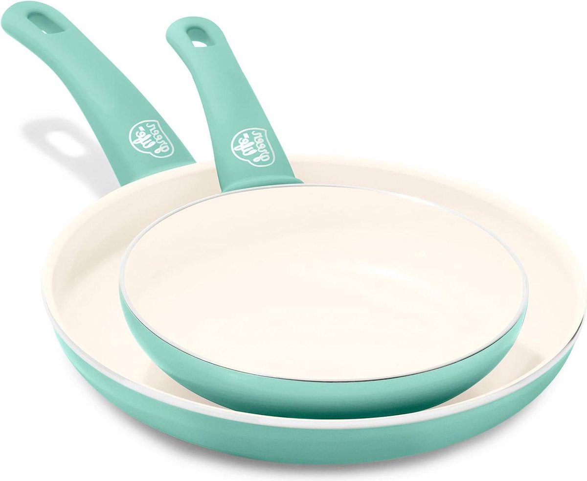 Soft Grip Gezond Keramisch Antiaanbaklaag 2-delige Koekenpannenset - 18 cm en 26 cm - PFAS-vrij - Vaatwasmachinebestendig - Ovenbestendig - Turkoois