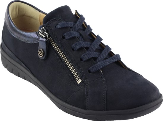 Donkerblauwe suède veterschoen met rits, metallic blauwe hiel en donkerblauwe veters.