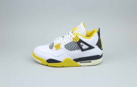 Air Jordan 4 'Vivid Sulfur' maat 40