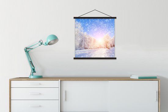 Porte-affiche avec affiche - Affiche scolaire - Neige - Soleil - Hiver - 60x60 cm - Lattes noires