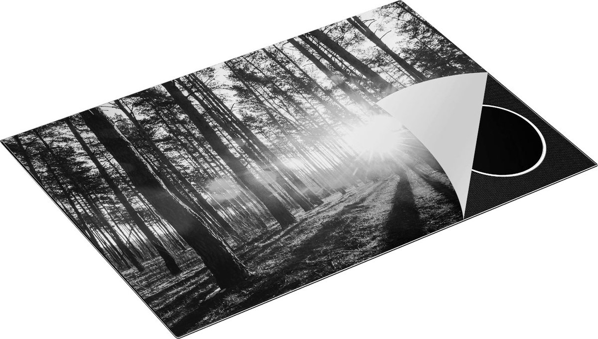 Chefcare Inductie Beschermer Zonsopkomst in het Bos tussen de Bomen - Zwart Wit - 75x52 cm - Afdekplaat Inductie - Kookplaat Beschermer - Inductie Mat