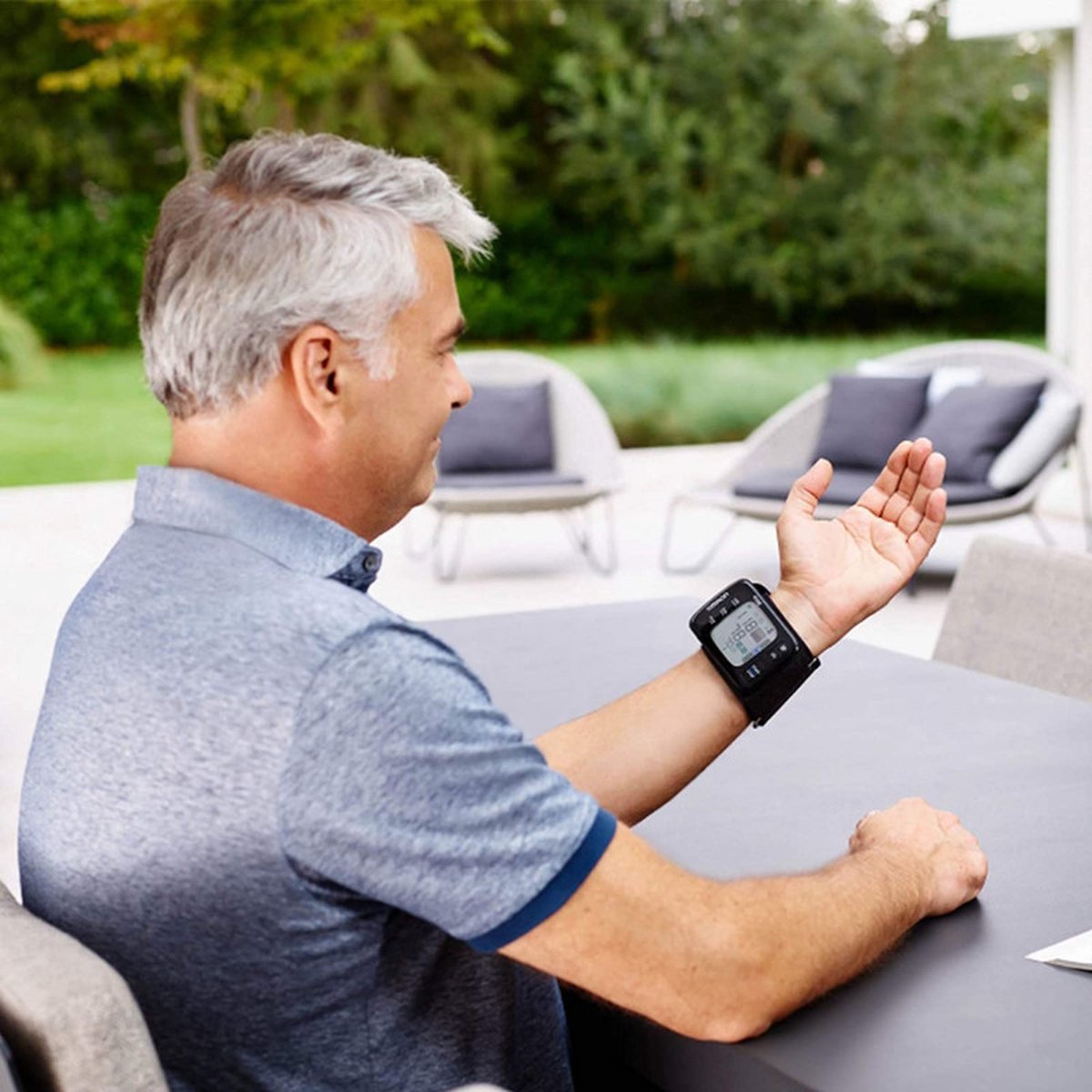 OMRON RS7 Intelli IT Bloeddrukmeter Pols - Blood Pressure Monitor met  Hartslagmeter –... | bol.com