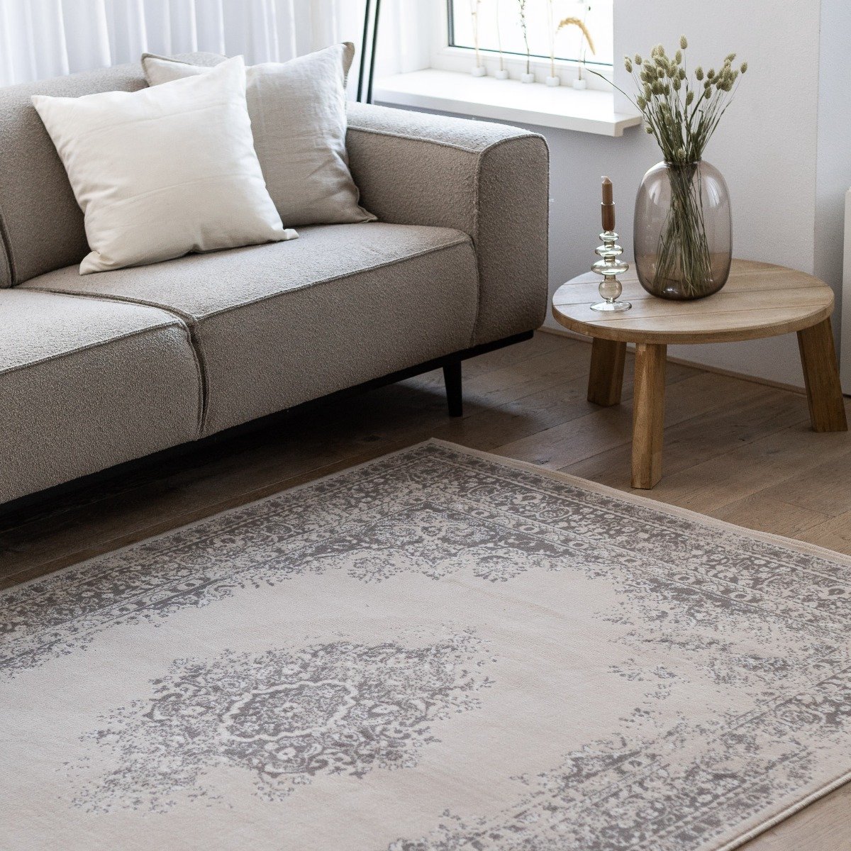 Houten mand en polypropyleen folie