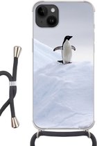 Geschikt voorApple Iphone 14 Plus - Crossbody Case - Pinguïn - IJs - Winter - Siliconen - Crossbody - Backcover met Koord - Telefoonhoesje met koord - Hoesje met touw