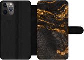 Bookcase Geschikt voor iPhone 11 Pro Max telefoonhoesje - Marmer print - Kalk - Zwart - Goud - Marmer printlook - Luxe - Met vakjes - Wallet case met magneetsluiting