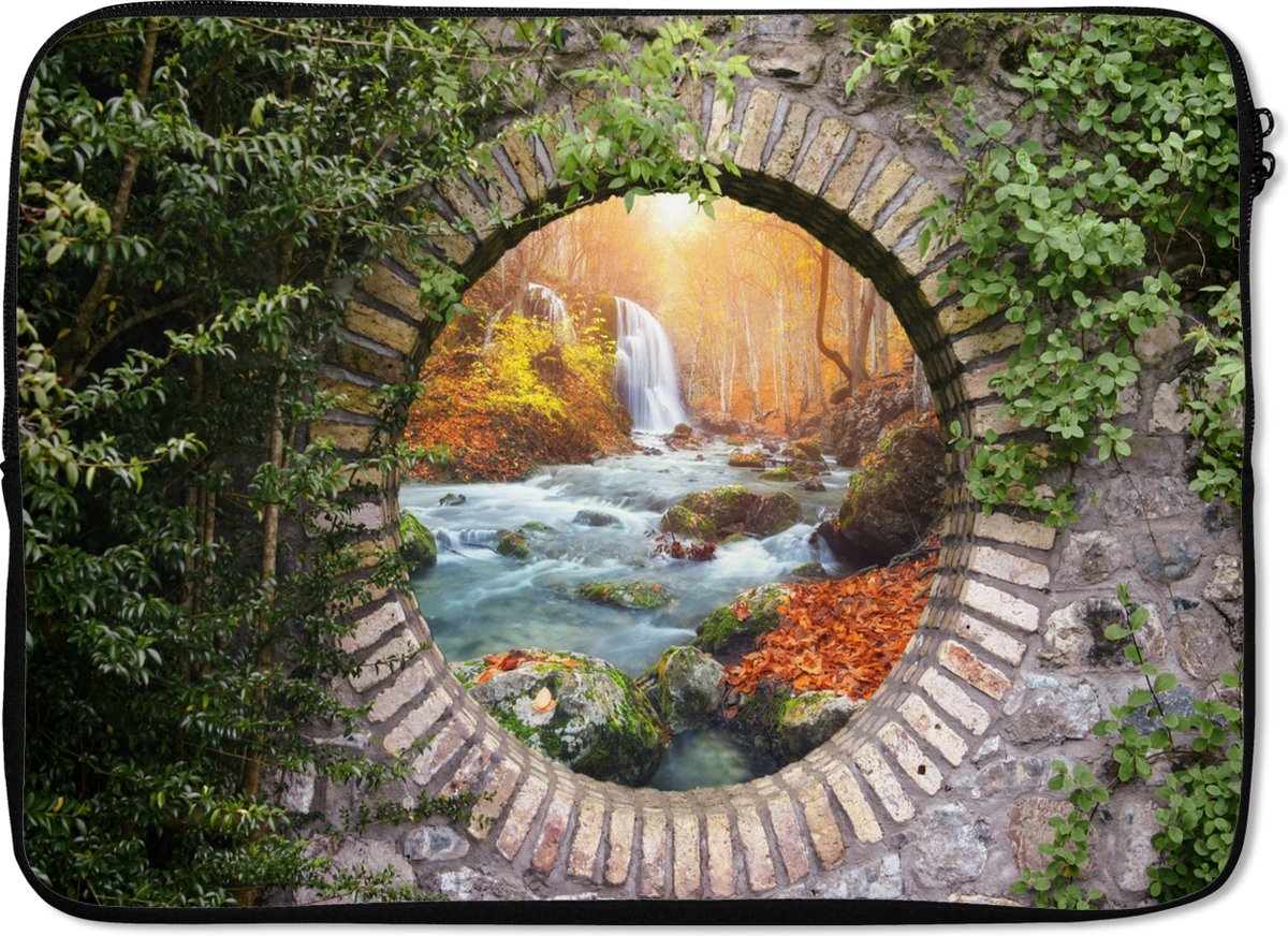 Laptophoes 13 inch - Herfst - Waterval - Natuur - Doorkijk - Laptop sleeve - Binnenmaat 32x22,5 cm - Zwarte achterkant