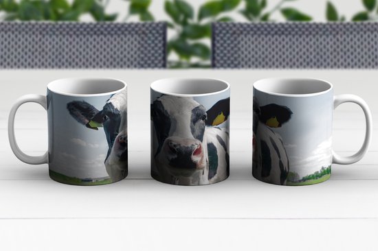 Mug - Tasse à café - Vache - Pâturage - Nature - Animaux - Herbe - Mugs - 350 ML - Tasse - Tasses à café - Tasse à thé - Décoration Sinterklaas - Cadeaux pour enfants - Chaussures cadeaux Sinterklaas