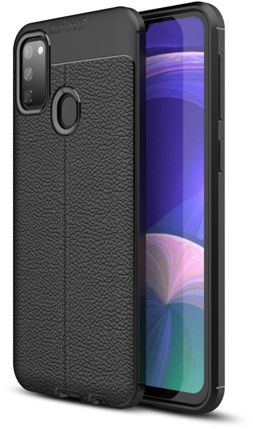 Zwart TPU hoesje met leertextuur, stiksels en camera-uitsparing, om een telefoon.