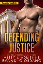 Omslag Defending Justice