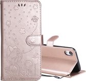 Voor iPhone XR Cat Bee Embossing Pattern Shockproof Horizontale Flip Leather Case met houder & kaartsleuven & portemonnee (Rose Gold)