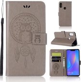 Windgong Uil Embossing Patroon Horizontale Flip Leren Case met Houder & Kaartsleuven & Portemonnee Voor Huawei Honor 8C (Grijs)