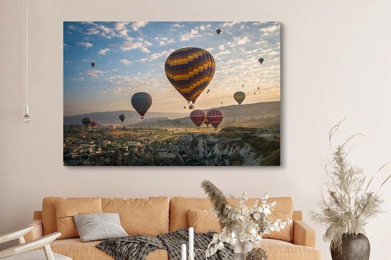 Canvas Schilderij Luchtballon - Natuur - Turkije - 180x120 cm - Wanddecoratie XXL - MuchoWow