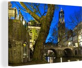 Canvas Schilderij Utrecht - Boom - Water - 60x40 cm - Wanddecoratie