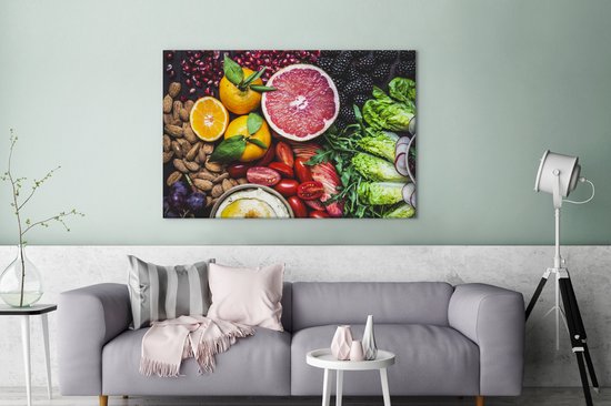 Divers fruits étalés sur une toile de table 2cm 120x80 cm - Tirage photo sur toile (Décoration murale salon / chambre)