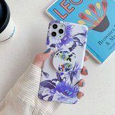 Voor iPhone 11 Pro Laser Flowers Pattern TPU beschermhoes met opvouwbare houder (witte achtergrond blauwe bloemen)