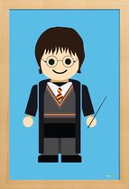 JUNIQE - Poster met houten lijst Harry Potter Toy -20x30 /Blauw &