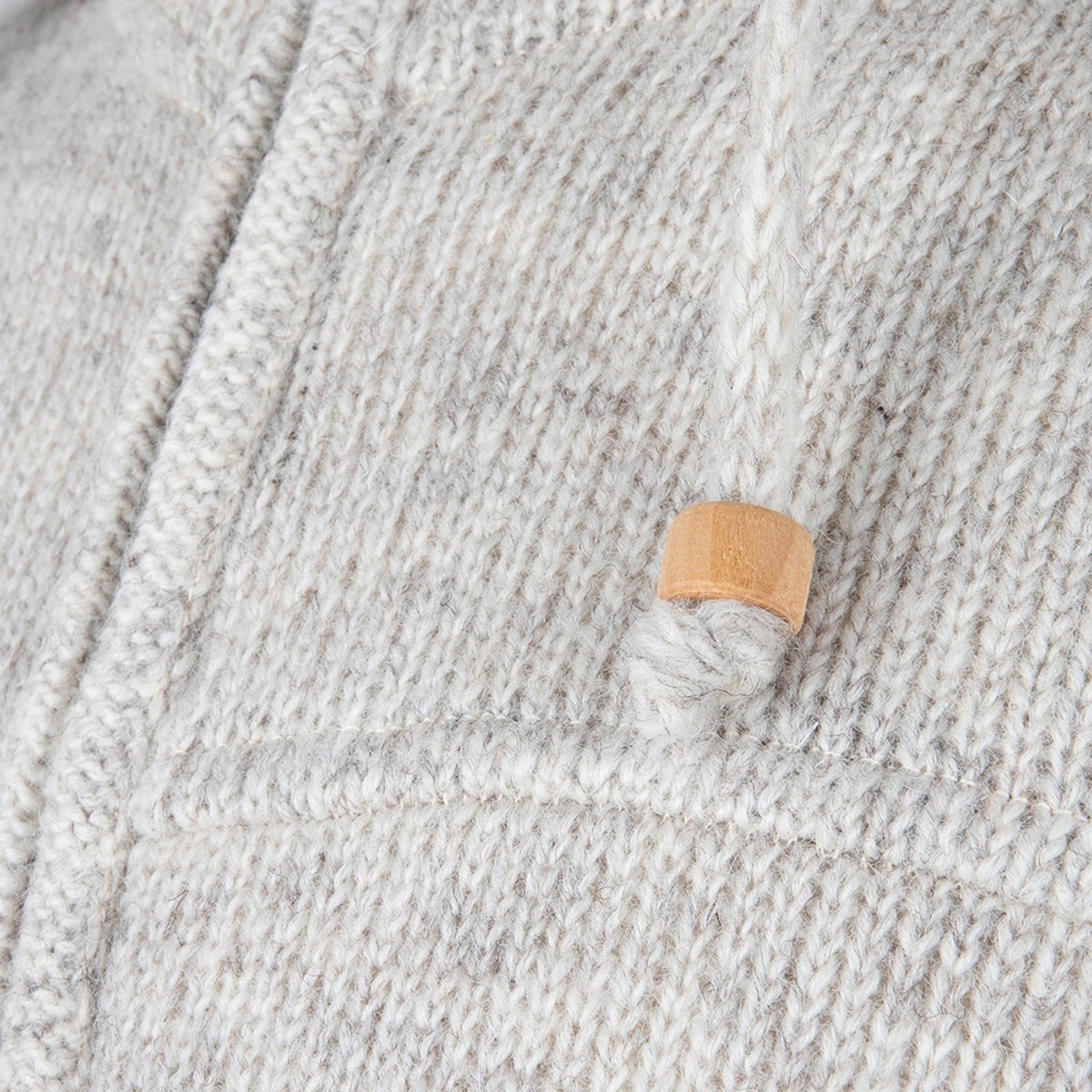 Gebreid Wollen Heren/Uni Vest van Schapenwol met Polyester Fleece voering en afneembare capuchon SHAKALOHA Navigator Beige