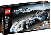 LEGO Technic Le bolide imbattable