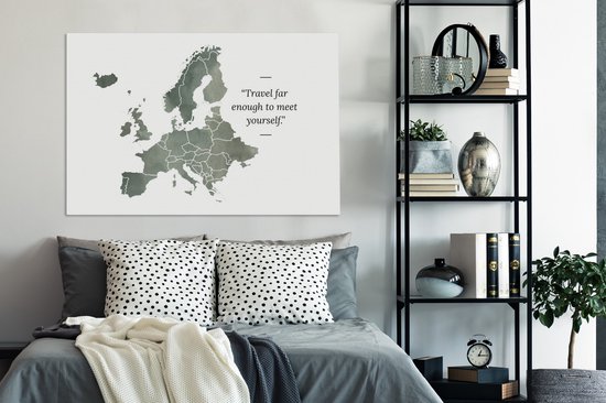 Carte de l'Europe à l'aquarelle grise avec la citation Voyagez assez loin pour vous retrouver 120x80 cm - Tirage photo sur toile (Décoration murale salon / chambre)