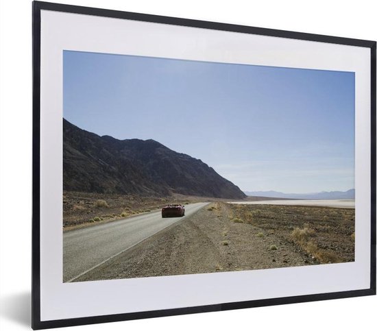 Fotolijst incl. Poster - Rode Lamborghini in de woestijn - 40x30 cm - Posterlijst