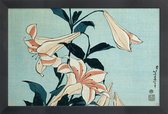 JUNIQE - Poster in houten lijst Hokusai - Trumpet Lilies -30x45 /Blauw