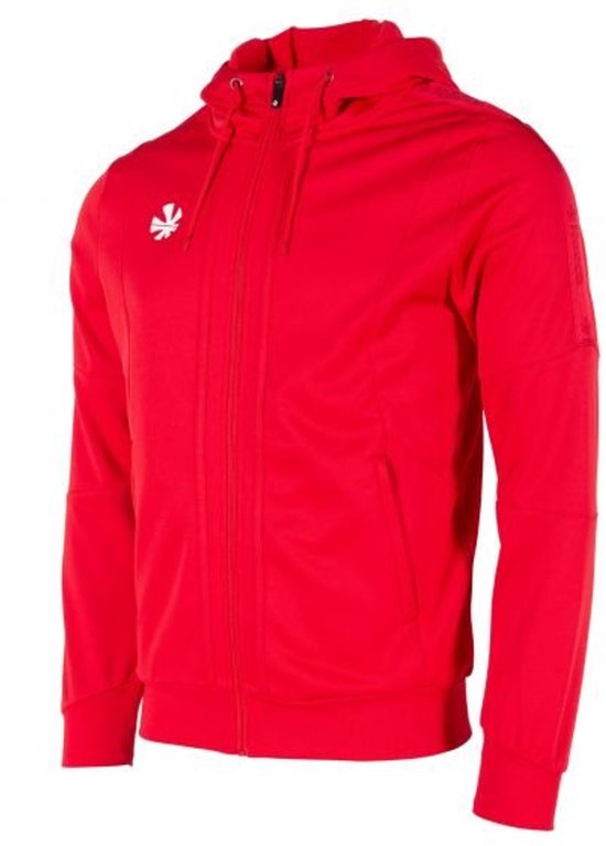Veste à capuche d'entraînement rouge avec logo blanc sur la poitrine, capuche et fermeture éclair.