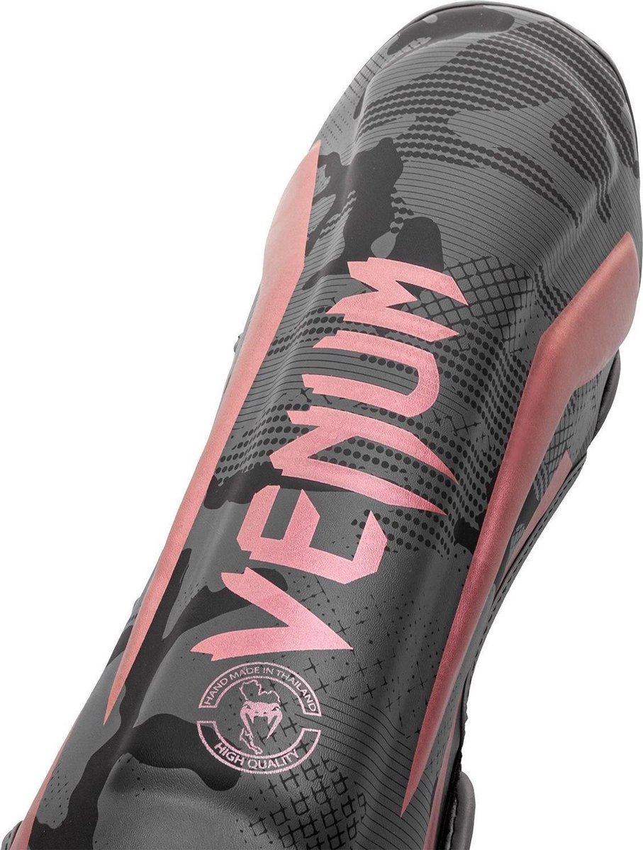 Protège-tibias Venum Elite Evo noir mat > Livraison Gratuite