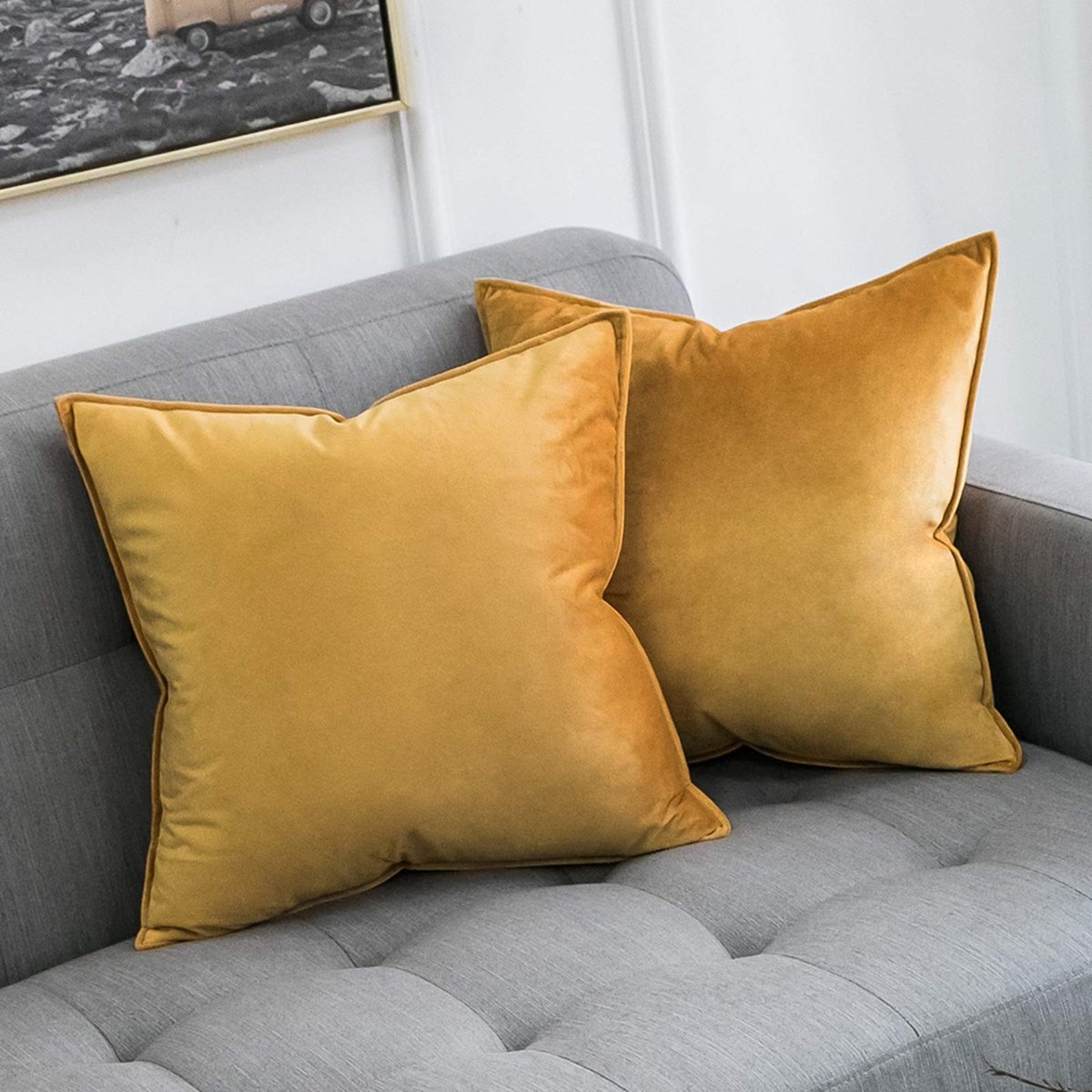 La'Moussawi ® Luxueuze Set van Twee Fluwelen Kussenhoezen met Elegante Randafwerking 40x40 cm in Goud