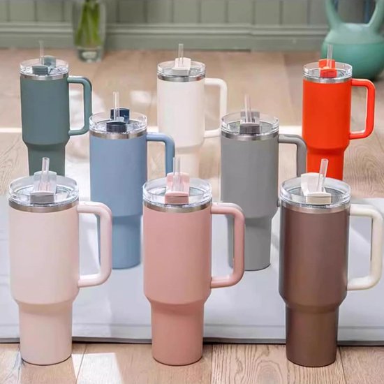 6-pack vervangende plastic rietjes met 2 reinigingsborstels, herbruikbare lange dikke transparante rietjes voor Stanley 30oz/40oz Tumblers waterflessen beker, gemakkelijk schoon te maken