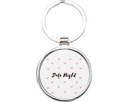 Akyol - date night Sleutelhanger - Liefde - date - daten - cadeau voor een date - dating - love - liefde - hartjes - cadeautje - cadeau voor je vriendin - sleutelhanger met hartjes - valentijnsdag - love you - cadeau voor de eerste date - 4 x 7,5 CM