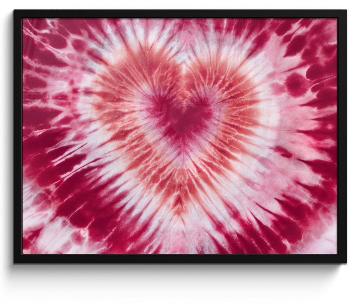 FrameYourWall Poster in lijst - Fotolijst 70x50 cm - Posters - Hartvorm - Roze - Tie dye - Posterlijst zwart - Decoratie - Wanddecoratie woonkamer - Muurdecoratie slaapkamer Hartvorm - Tie dye