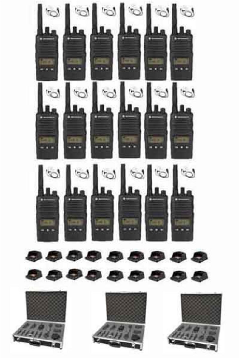 Set van 18 Motorola XT460 IP55 PMR446 met beveiliging oortje tafellader koffer