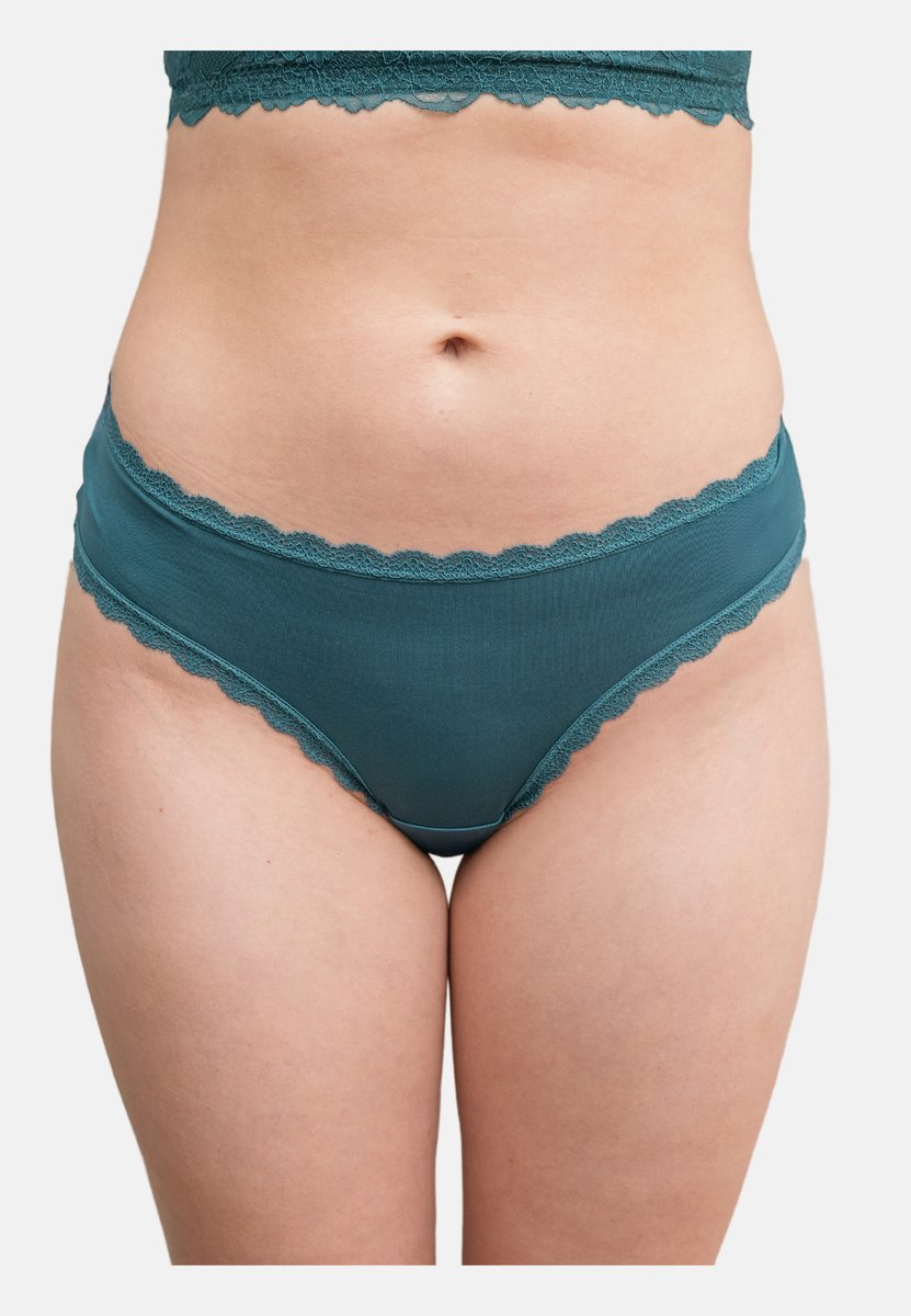 string PURE BASIC