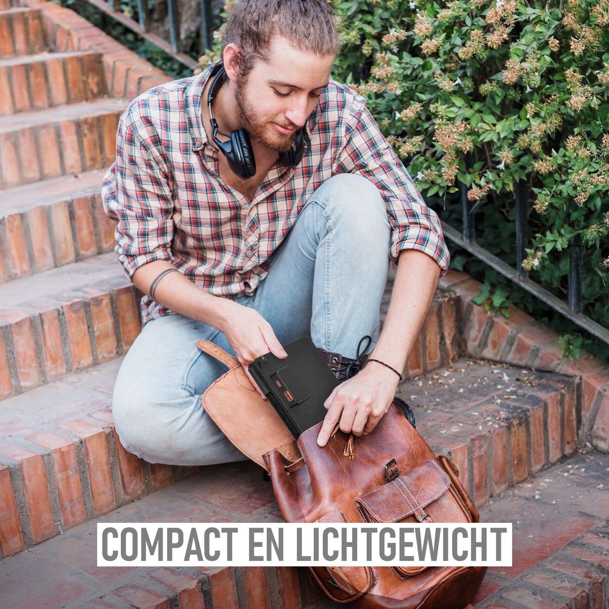 Tech Essentials 30W Draagbaar Opvouwbaar Zonnepaneel - USB & DC Output - Draagbaar - Mini - Outdoor Solar Charger voor Smartphone - Lichtgewicht - Compact — cadeau in Sport & Outdoor - foto 5