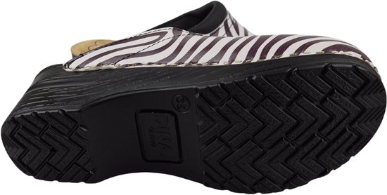 Zool van een klomp met zebraprint. Anti-slip profiel en logo 'DINA'.