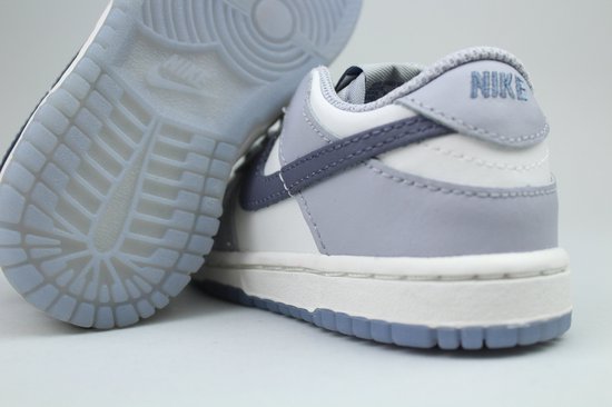 Nike Dunk Low « Light Carbon » (TD) taille 23,5