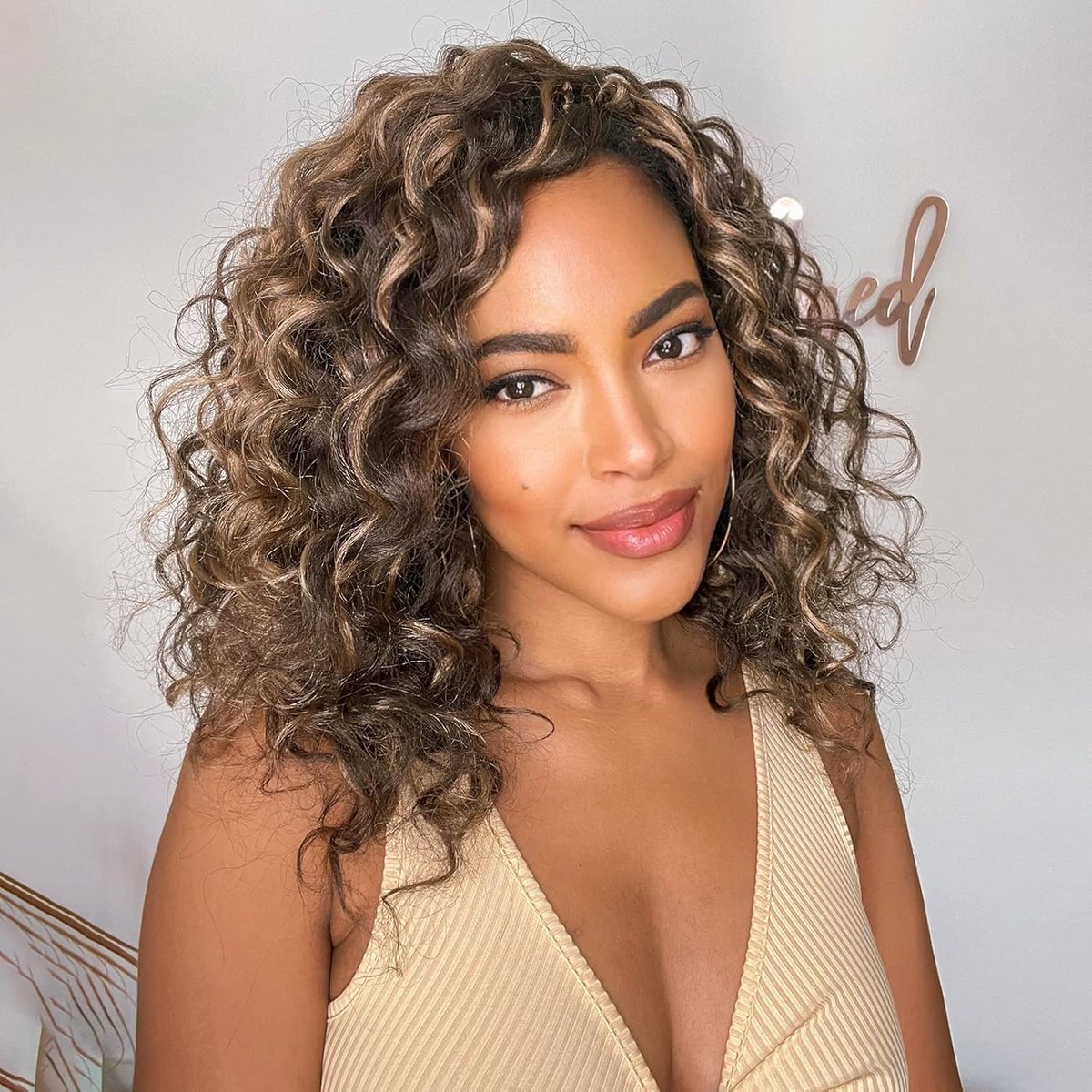 Korte Gehaakte Haarverlenging Ocean Wave Krullen Synthetisch Blond 8 Bundels