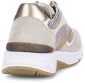 Beige Gabor Rollingsoft sneaker met gouden accenten en mesh panelen, achterkant zichtbaar.