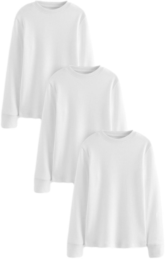 Drie witte T-shirts met lange mouwen, geribbelde ronde hals en manchetten.