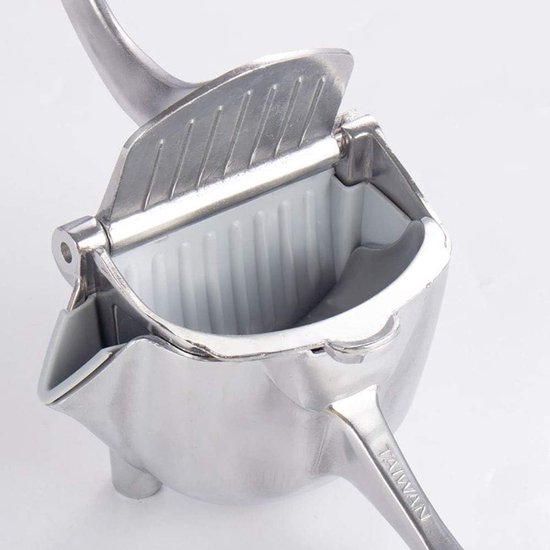 Handmatige Sapcentrifuge - Fruitpers Citruspers - Verse Sappen Maken - Duurzaam Metaal Ontwerp - Compact Formaat - Zilver van Merkloos — afbeelding 2